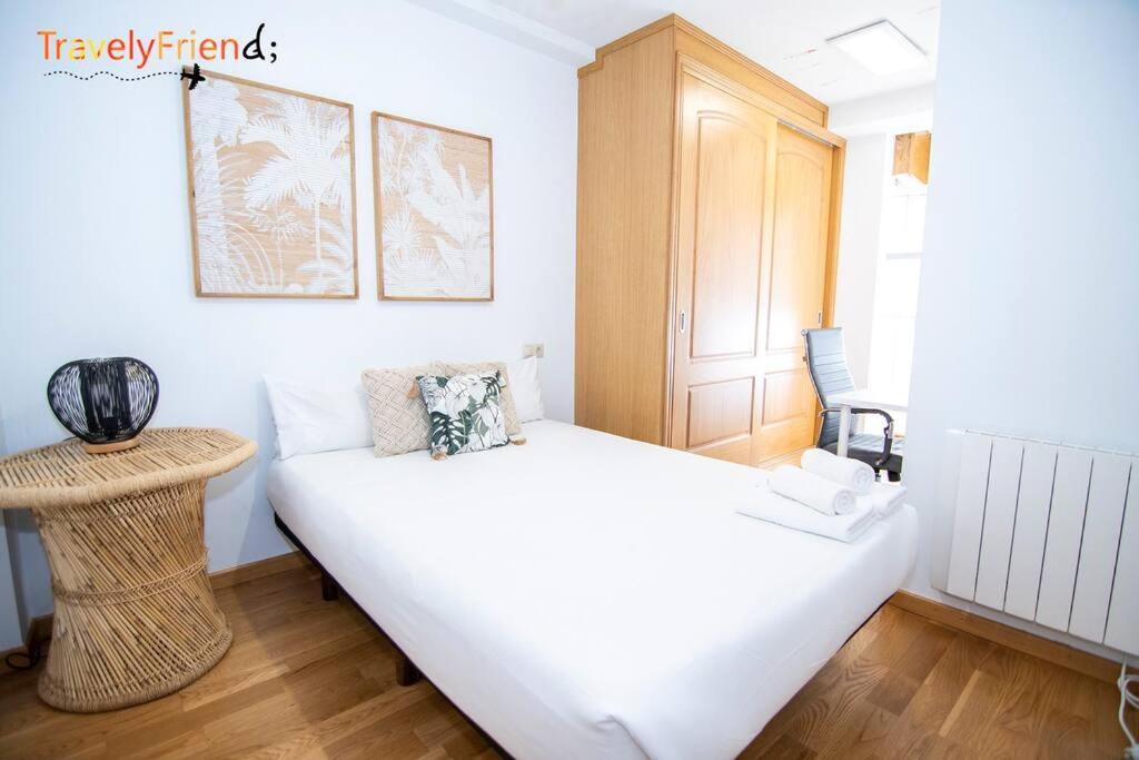 Piso Completo Ideal Para Parejas O Grupos De 4- Gp2A Apartment ซานติอาโก เด กอมโปสเตลา ภายนอก รูปภาพ